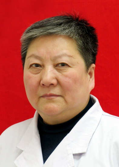 岳沛芬