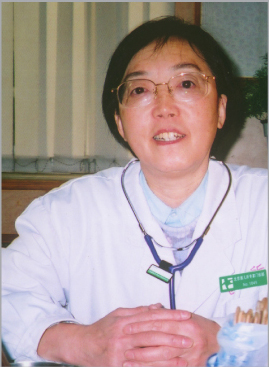 贾立英