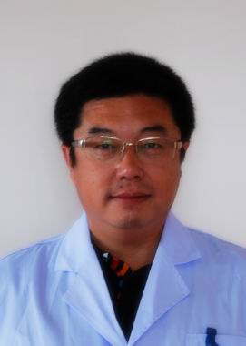 王震