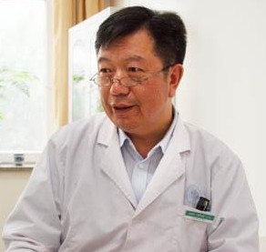 荣大奇