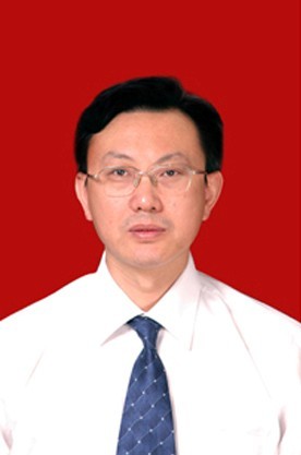 张斌