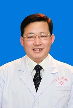 王成坤