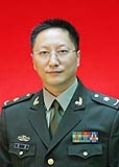 侯健